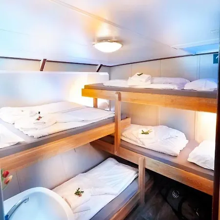 Segelschiff Loth Lorien * 엑케른포르데