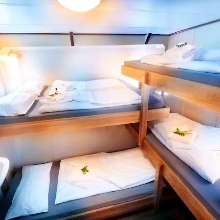 Segelschiff Loth Lorien 엑케른포르데